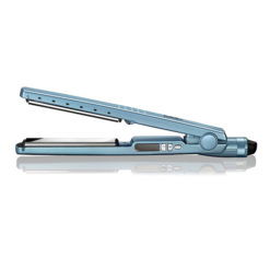 BABYLISS Titanium Straightener