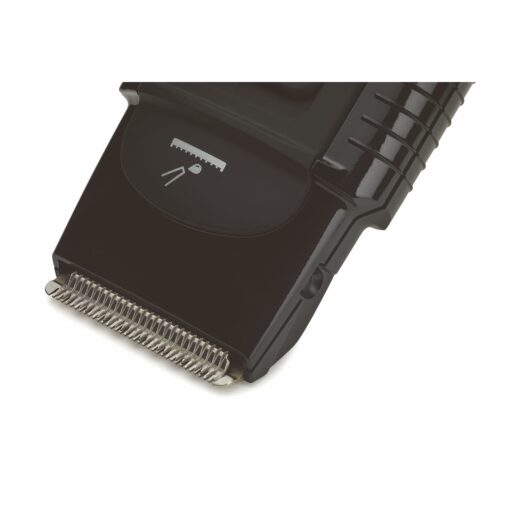 A close up image of the trimmer blade