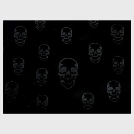 Agenda McQueen Skull Barber Cape