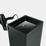 discrete locking trolley