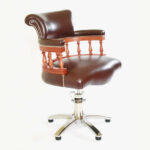 WBX Windsor Hydraulic Styling Chair - Image 4